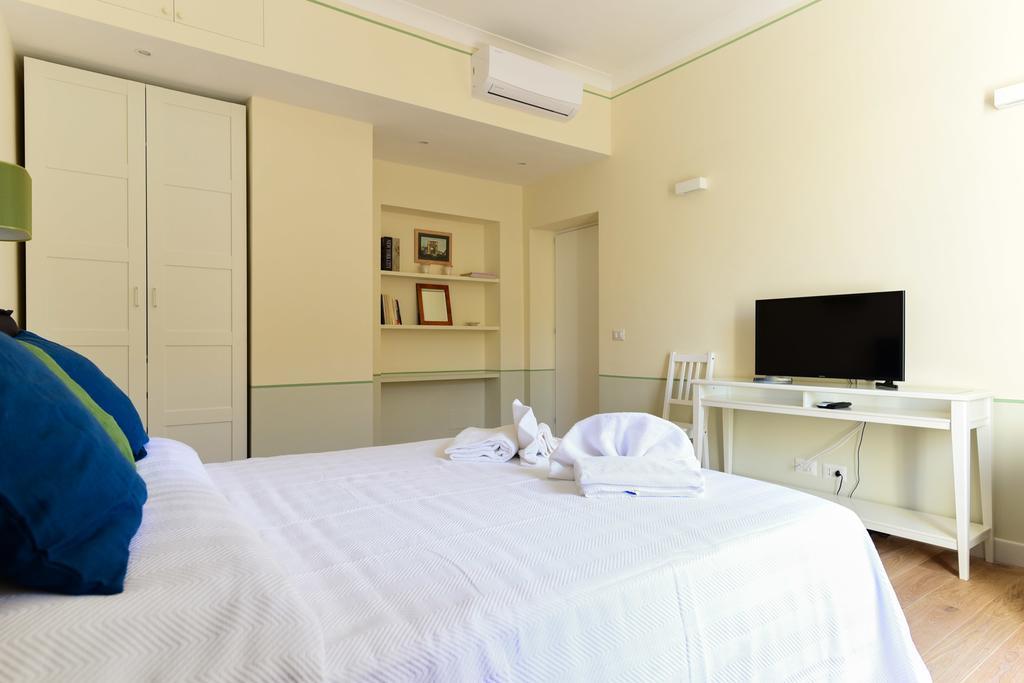 Bright And Comfy 3 Bedroom Apt In Monti โรม ภายนอก รูปภาพ